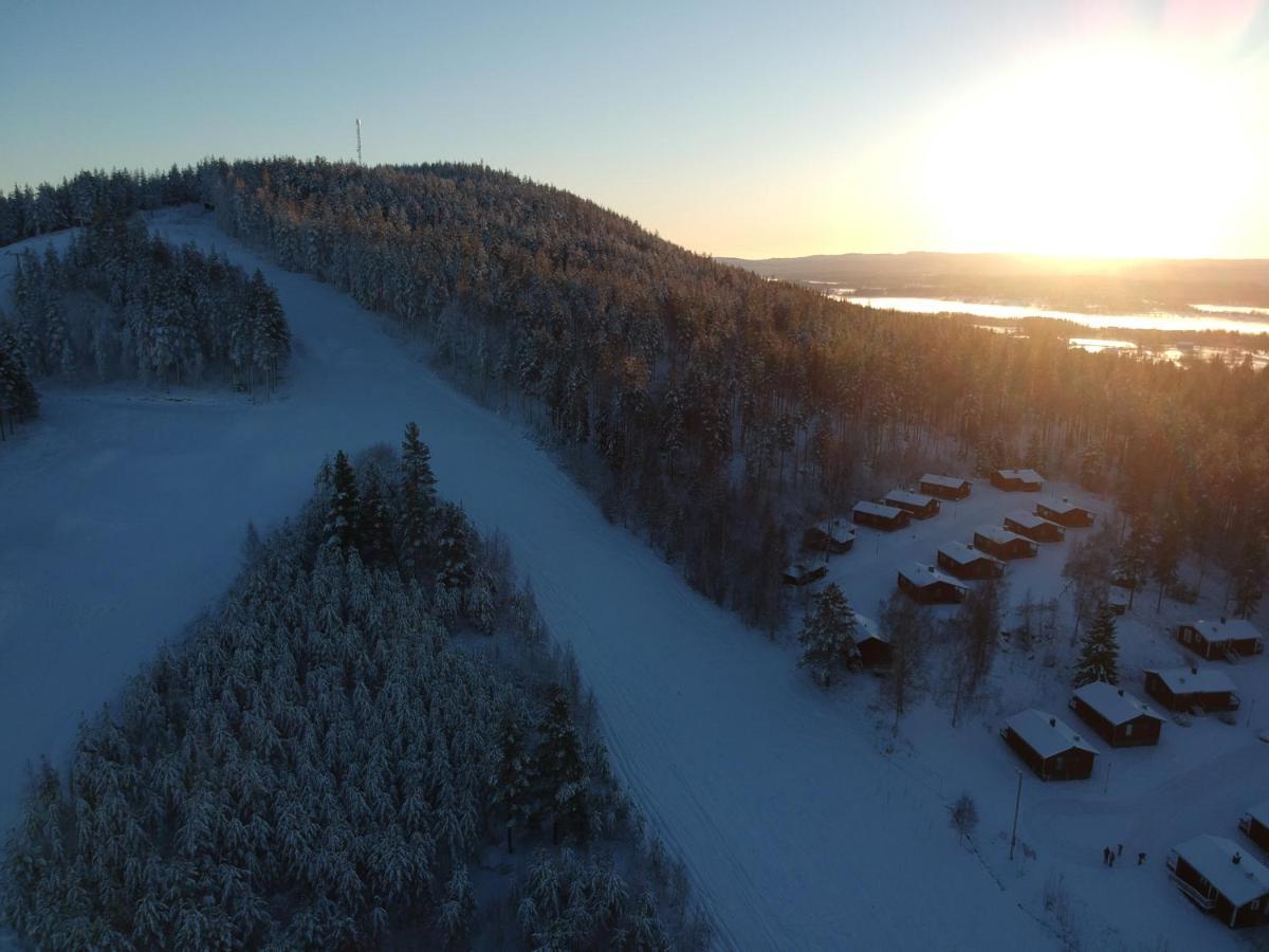 Ekesberget Stugby Retro Stuga 9 Ekshärad エクステリア 写真